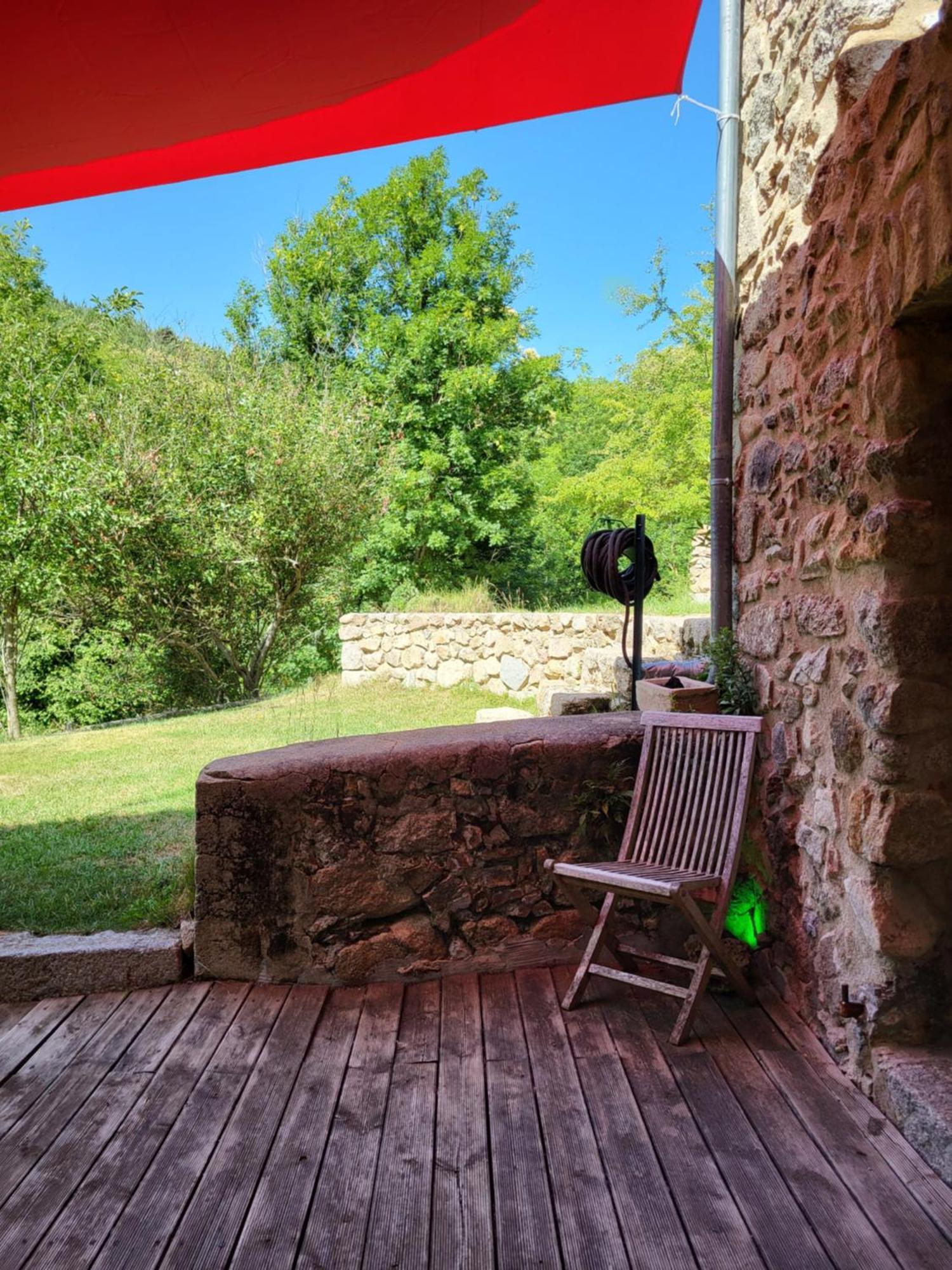 Chambre Ciel Et Terre Et Chambre Terrasse Saint-Laurent-de-Cerdans 외부 사진